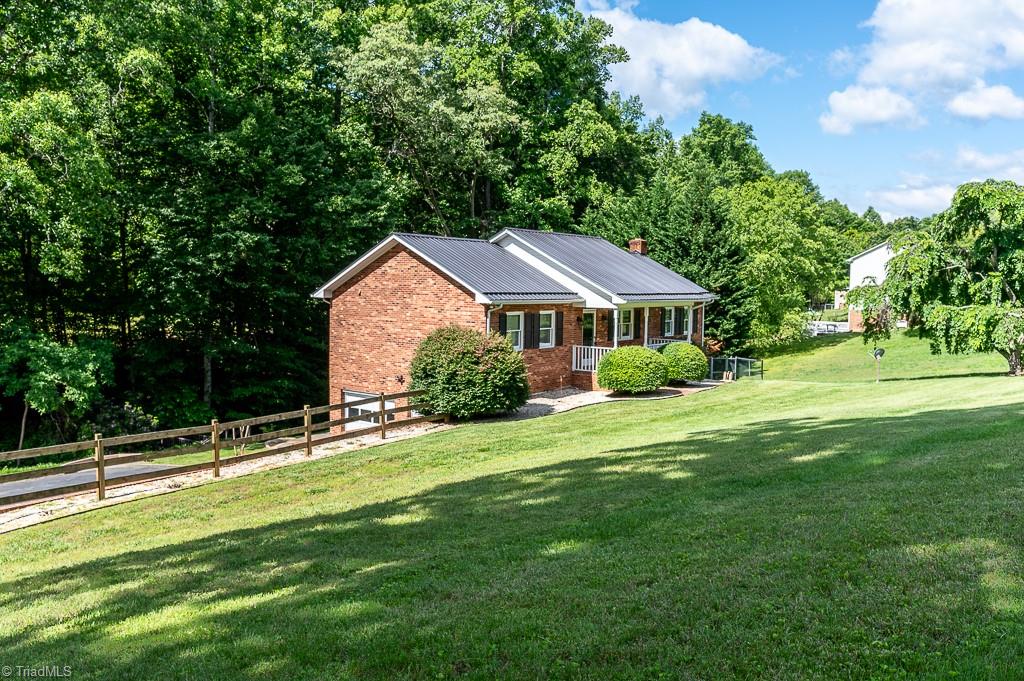 4625 Shelton Ridge Road Walkertown, NC 27051 - Photo 5 of 48 4625 Shelton Ridge Rd Walkertown NC 27051