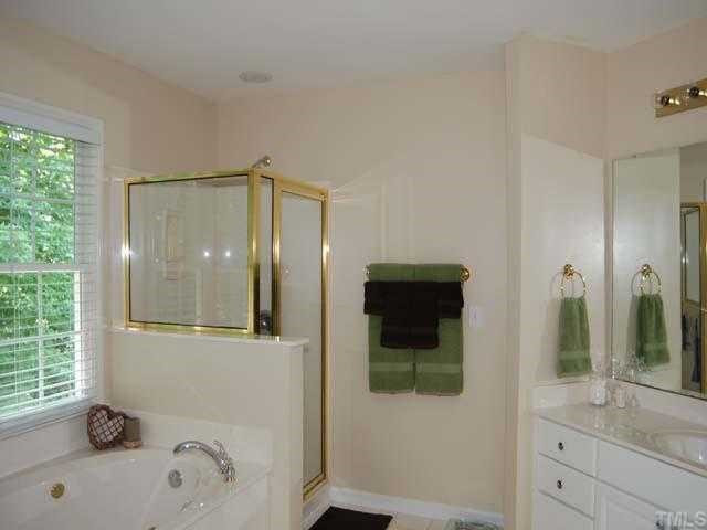 4005 Batiste Road Raleigh, NC 27613 - Photo 7 of 10 Master Bath/Spa