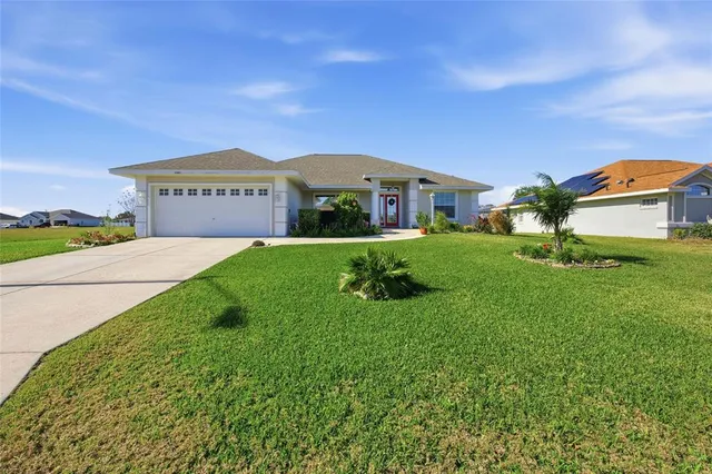 $329,900 | 10180 Southeast 69th Avenue, Belleview, FL 34420
