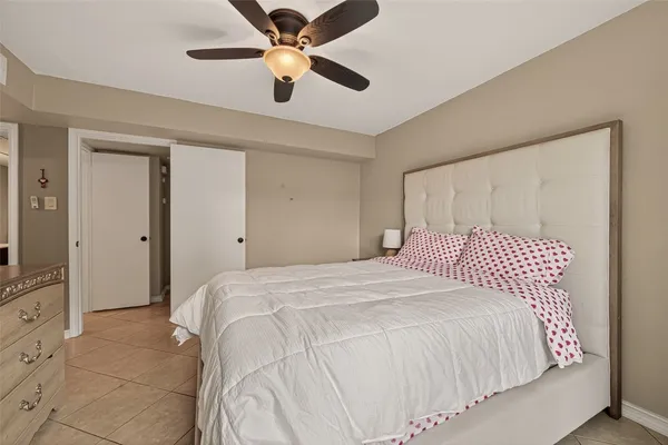 $125,000 | 4649 Wild Indigo Street, Unit 336, Houston, TX 77027