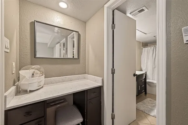 $125,000 | 4649 Wild Indigo Street, Unit 336, Houston, TX 77027