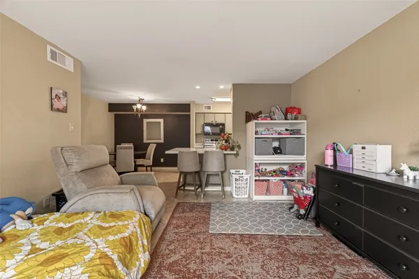 $125,000 | 4649 Wild Indigo Street, Unit 336, Houston, TX 77027