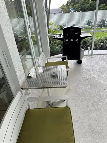 $4,500 | 329 Bernard Avenue, Sarasota, FL 34243