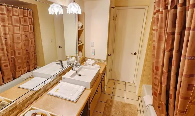 $4,500 | 329 Bernard Avenue, Sarasota, FL 34243