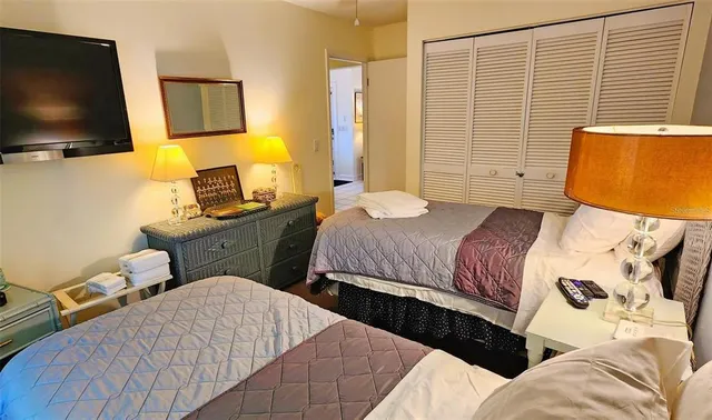 $4,500 | 329 Bernard Avenue, Sarasota, FL 34243