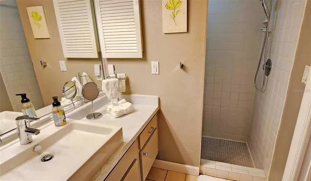 $4,500 | 329 Bernard Avenue, Sarasota, FL 34243