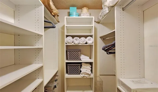 $4,500 | 329 Bernard Avenue, Sarasota, FL 34243