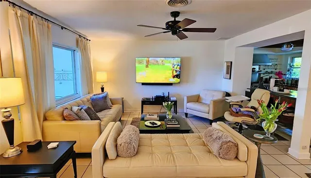 $4,500 | 329 Bernard Avenue, Sarasota, FL 34243