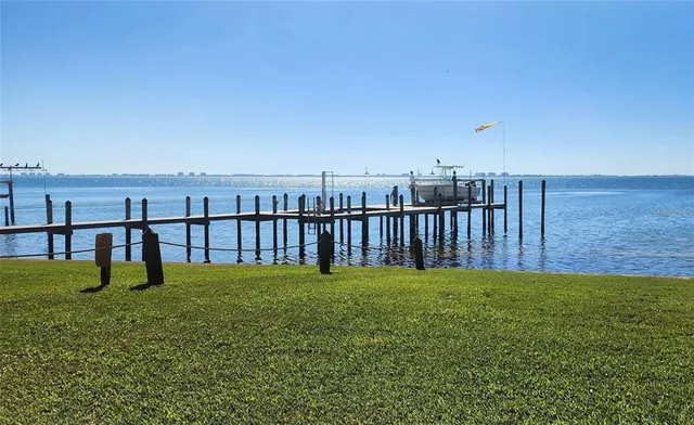 $4,500 | 329 Bernard Avenue, Sarasota, FL 34243