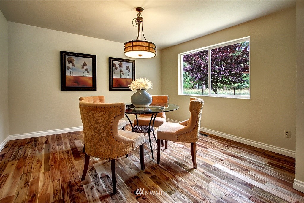 26607 Wax Orchard Road Southwest Vashon, WA 98070 - Photo 4 of 12 Gallery Image 4