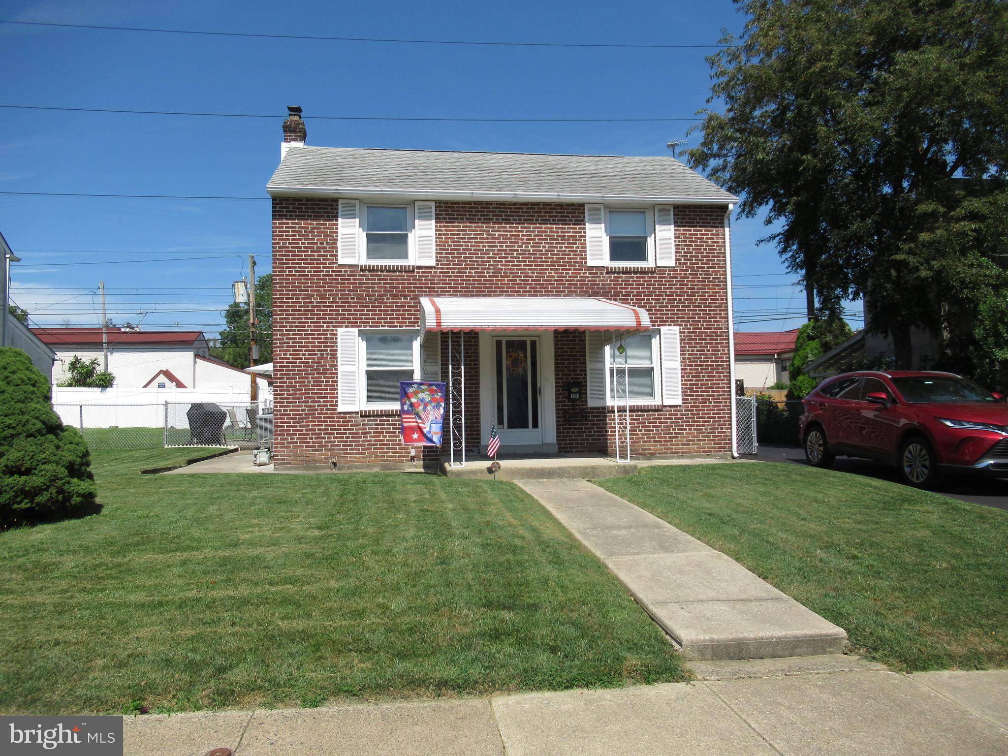 1011 Edgerton Road Secane, PA 19018 - Photo 1 of 53