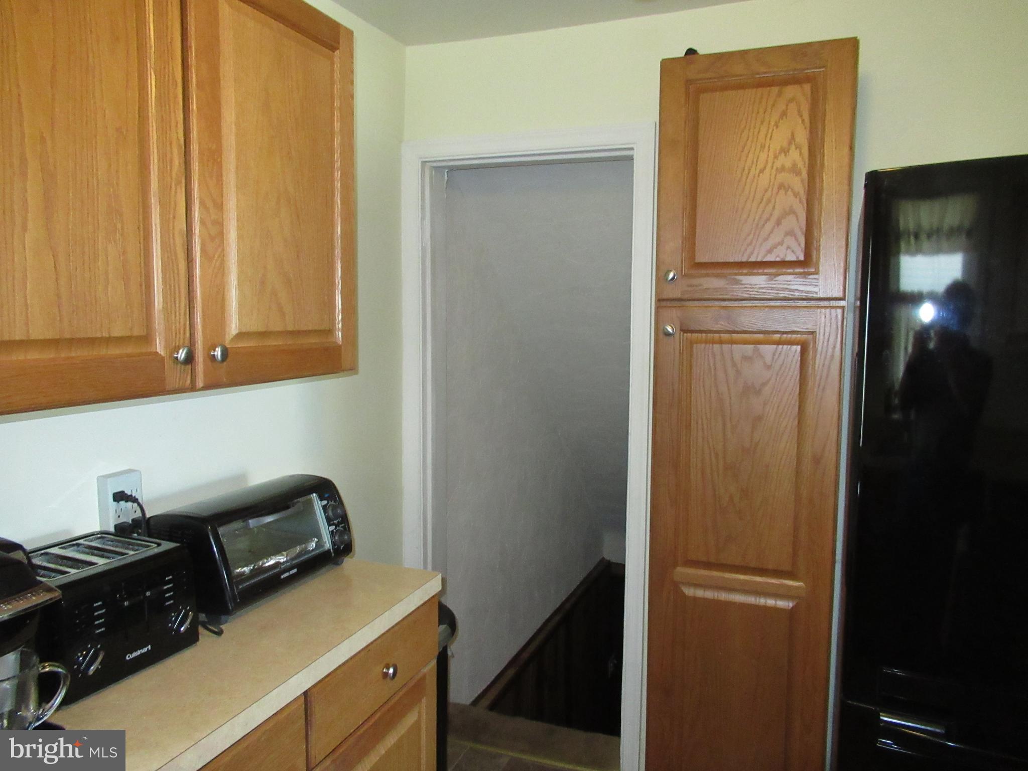 1011 Edgerton Road Secane, PA 19018 - Photo 16 of 53