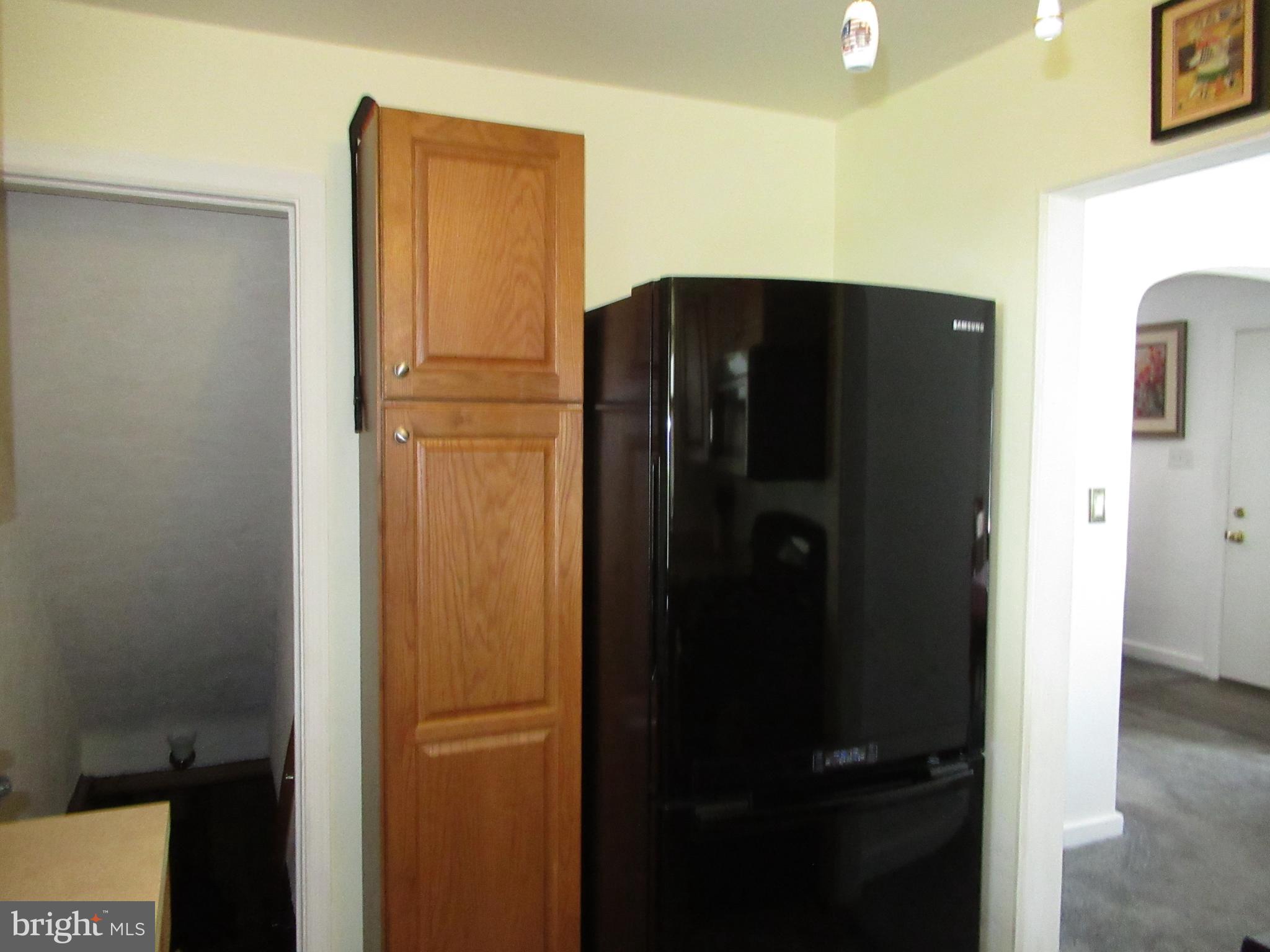 1011 Edgerton Road Secane, PA 19018 - Photo 17 of 53