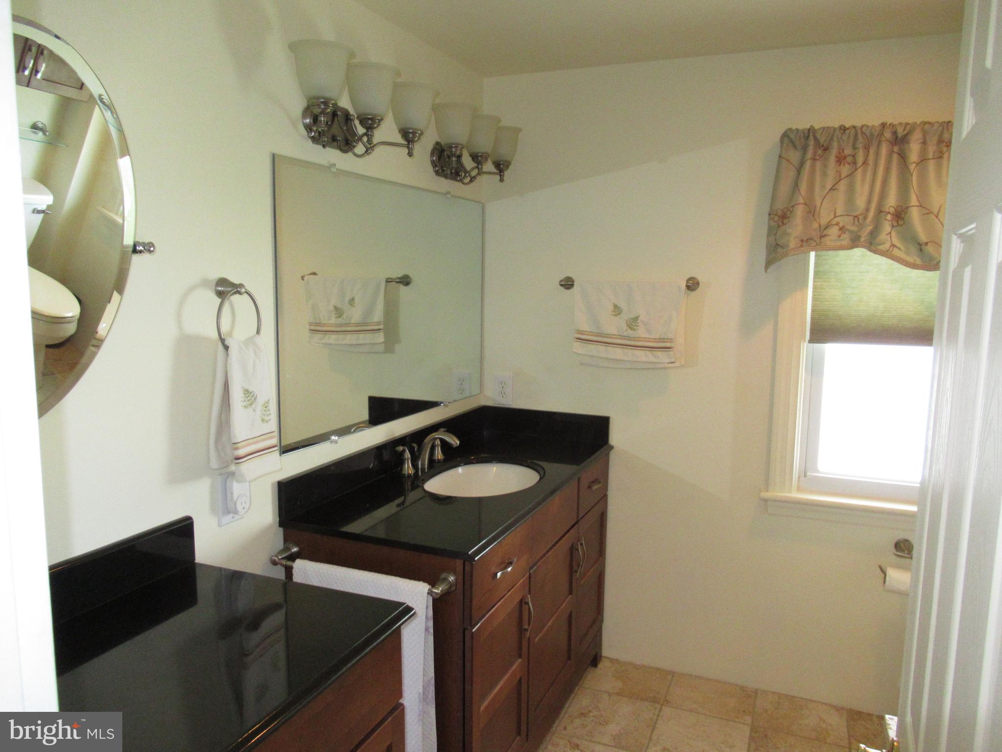 1011 Edgerton Road Secane, PA 19018 - Photo 34 of 53
