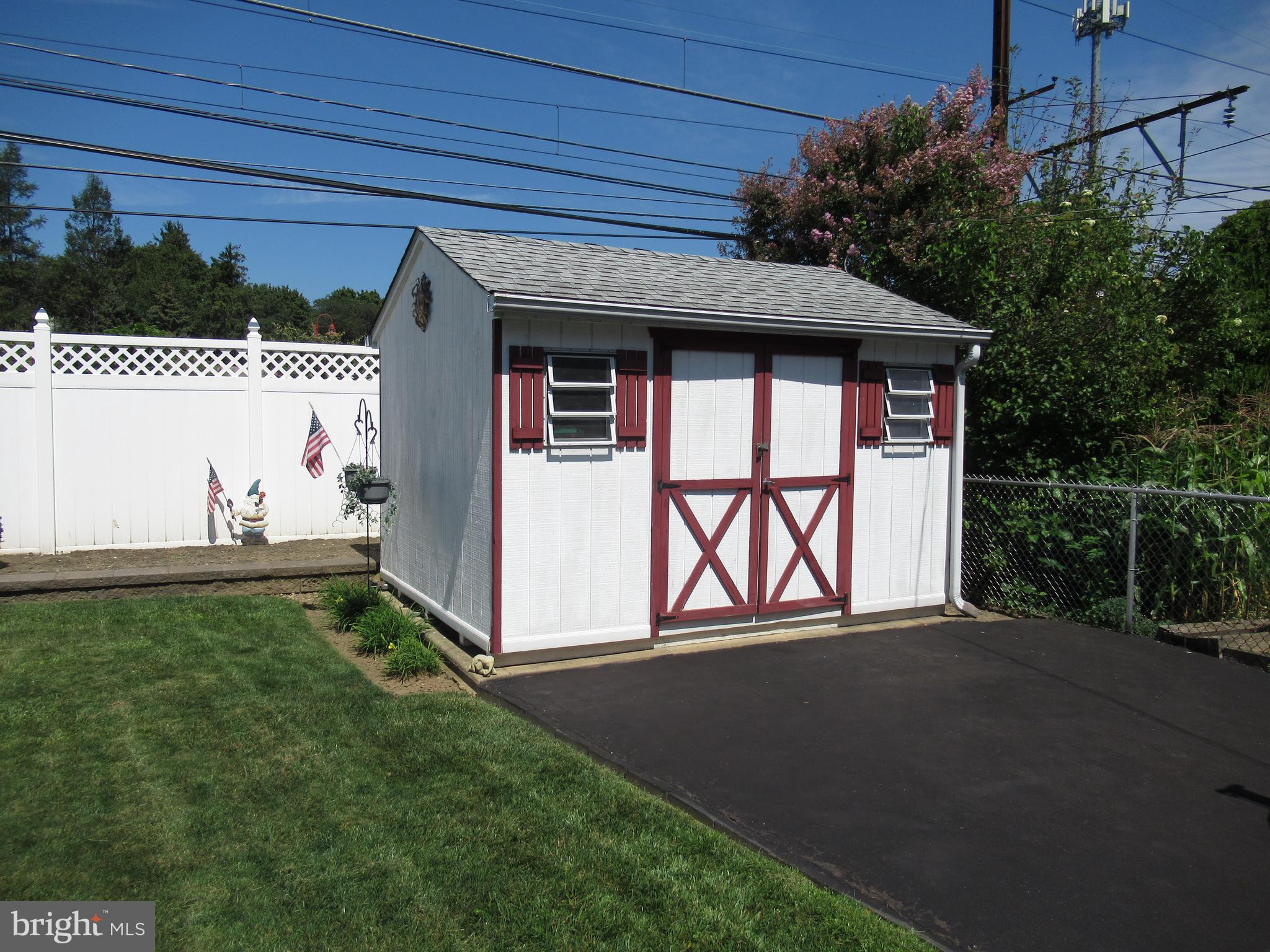 1011 Edgerton Road Secane, PA 19018 - Photo 53 of 53