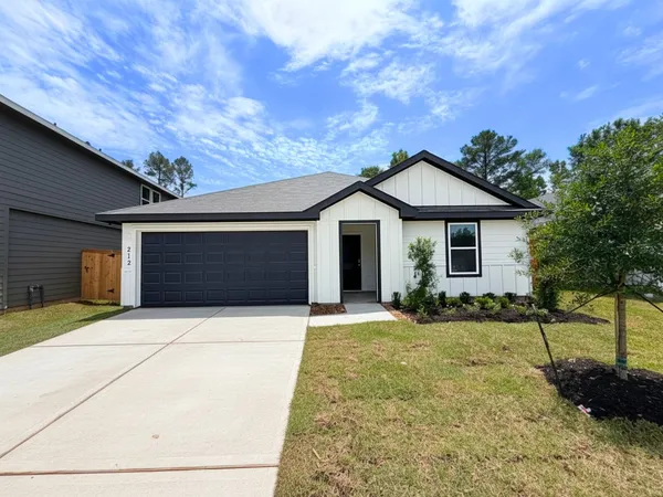 $254,990 | 212 Golden Eagle Boulevard, New Waverly, TX 77358