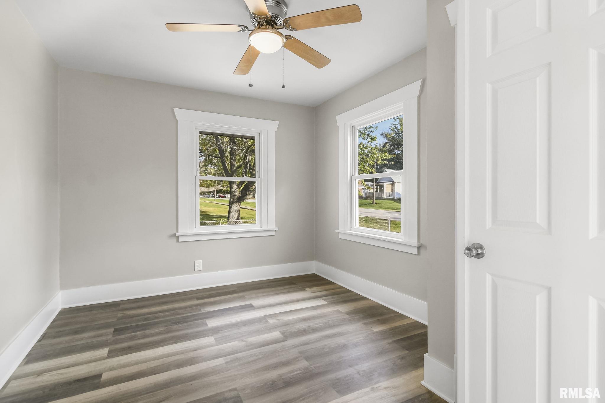 2280 West Center Street Decatur, IL 62526 - Photo 13 of 27
