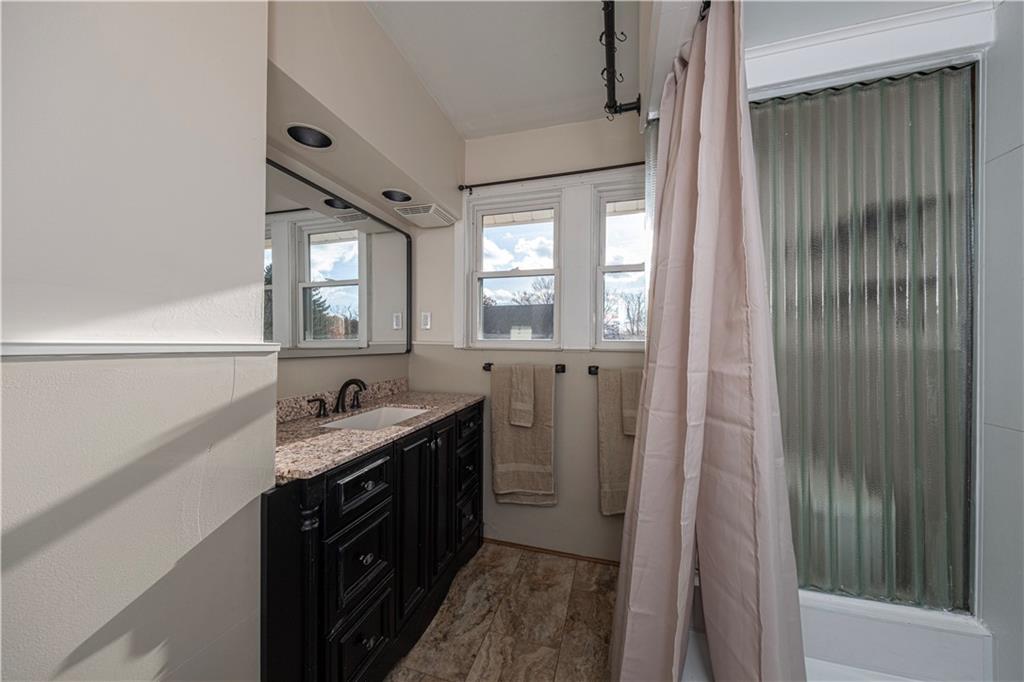 2333 Darlington Road Beaver Falls, PA 15010 - Photo 15 of 38