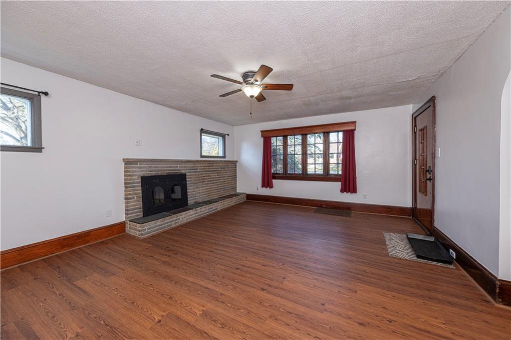 2333 Darlington Road Beaver Falls, PA 15010 - Photo 5 of 38