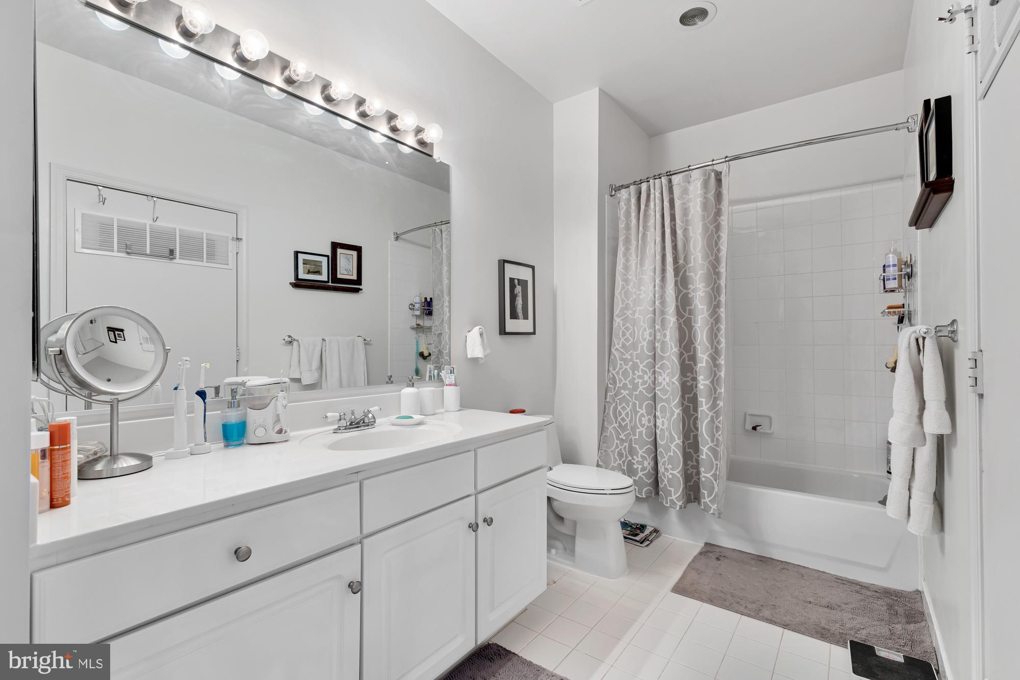 8045 Newell Street, Unit 503 Silver Spring, MD 20910 - Photo 16 of 24