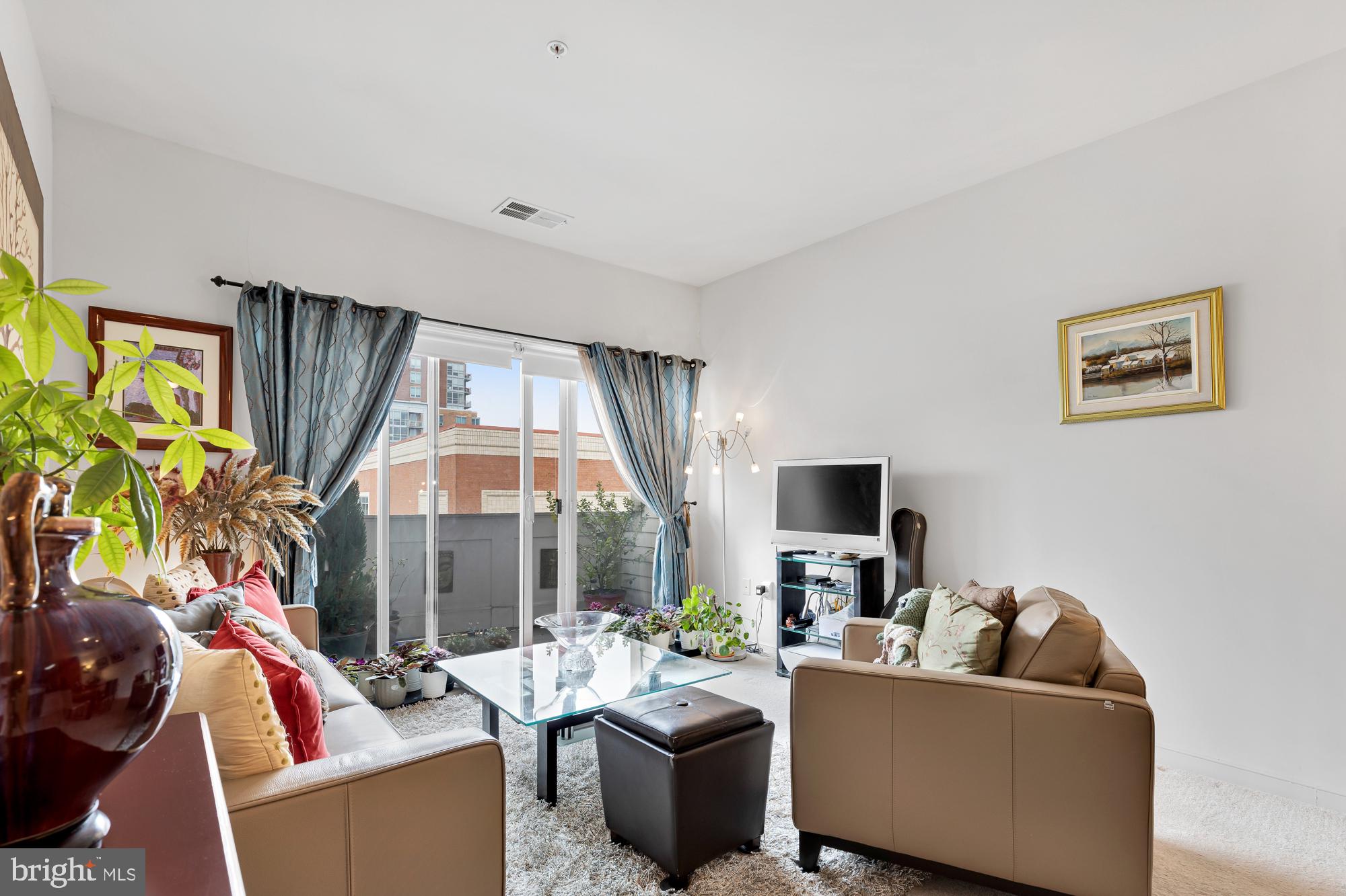 8045 Newell Street, Unit 503 Silver Spring, MD 20910 - Photo 7 of 24