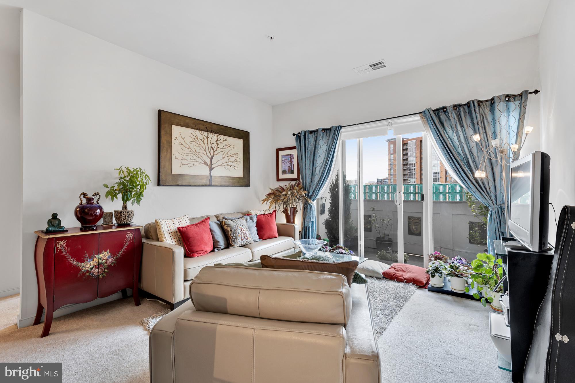 8045 Newell Street, Unit 503 Silver Spring, MD 20910 - Photo 8 of 24