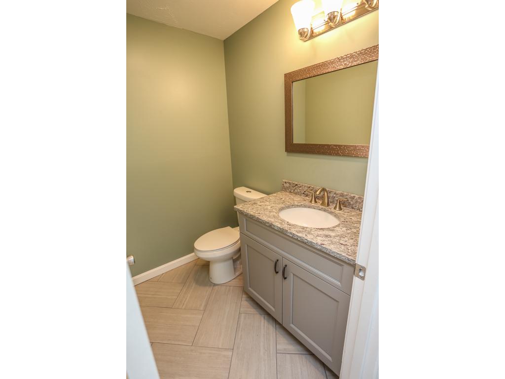 162 Bedford Road Merrimack, NH 03054 - Photo 13 of 29