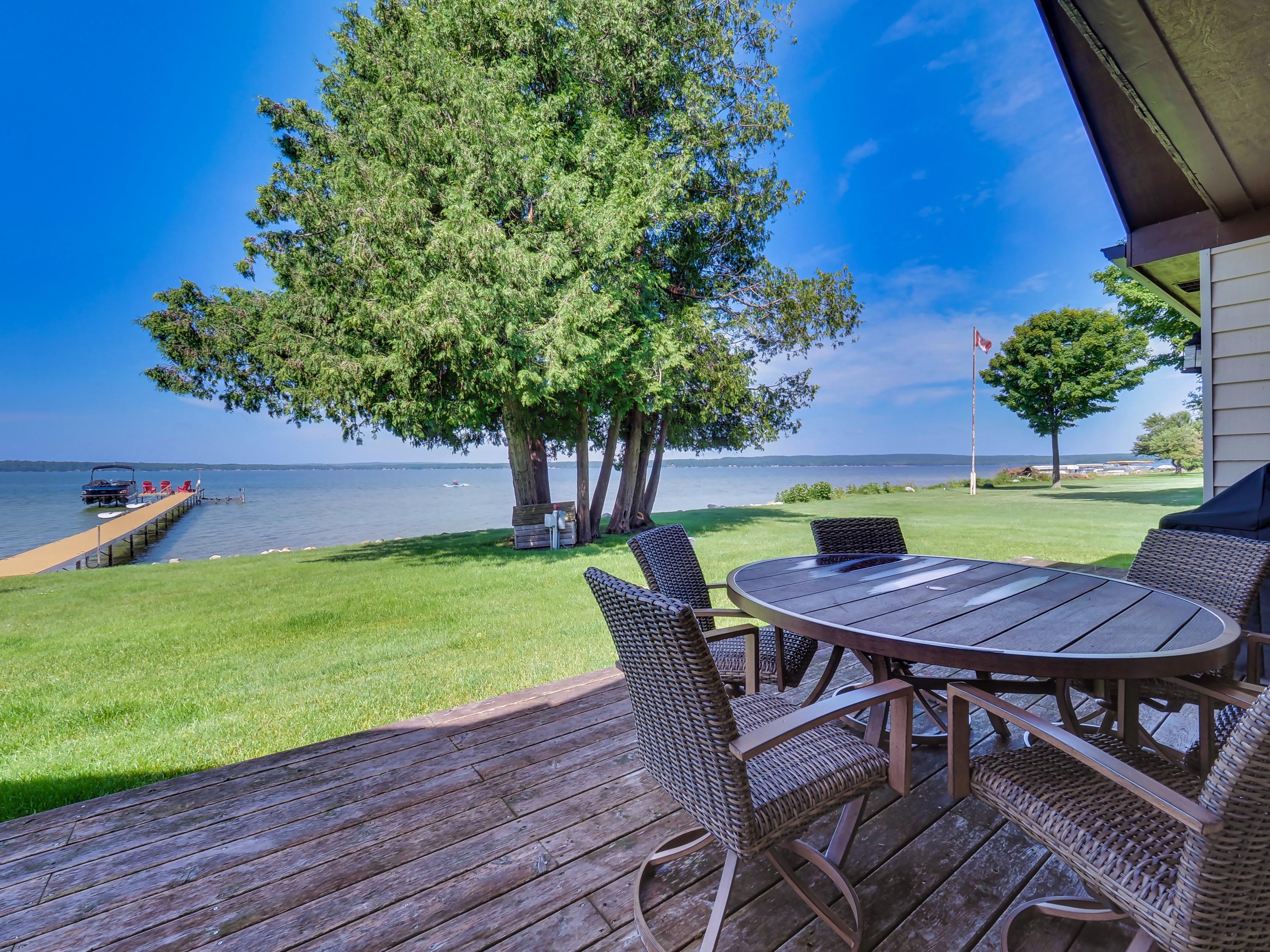 3869 Greenmans Point Road Cheboygan, MI 49721 - Photo 10 of 43 Gallery Image 10
