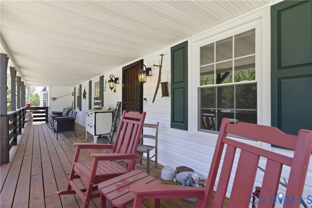 13700 Branders Bridge Road Chester, VA 23831 - Photo 3 of 38