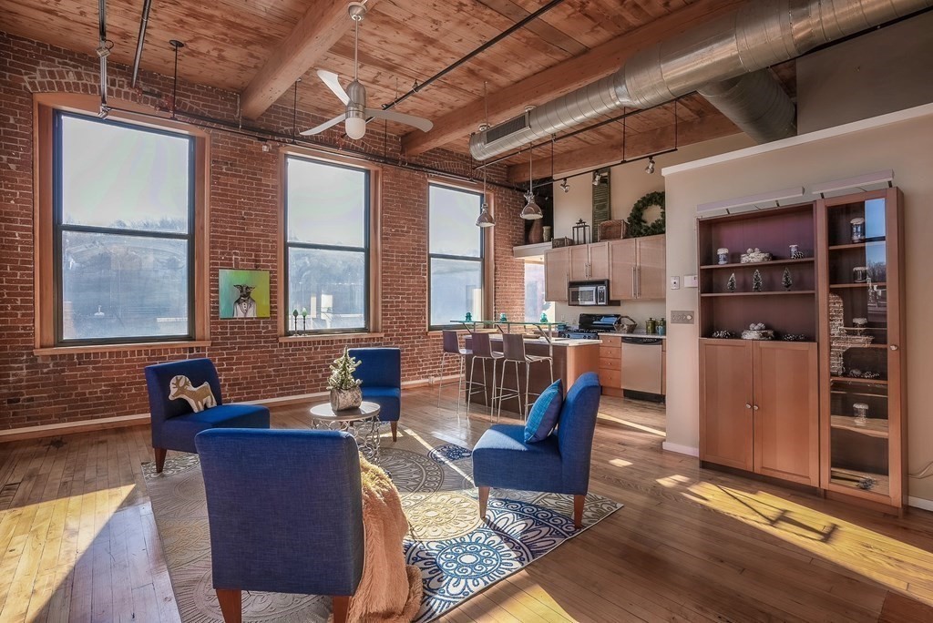 1 Envelope Terrace, Unit 301 Worcester, MA 01604 - Photo 12 of 30