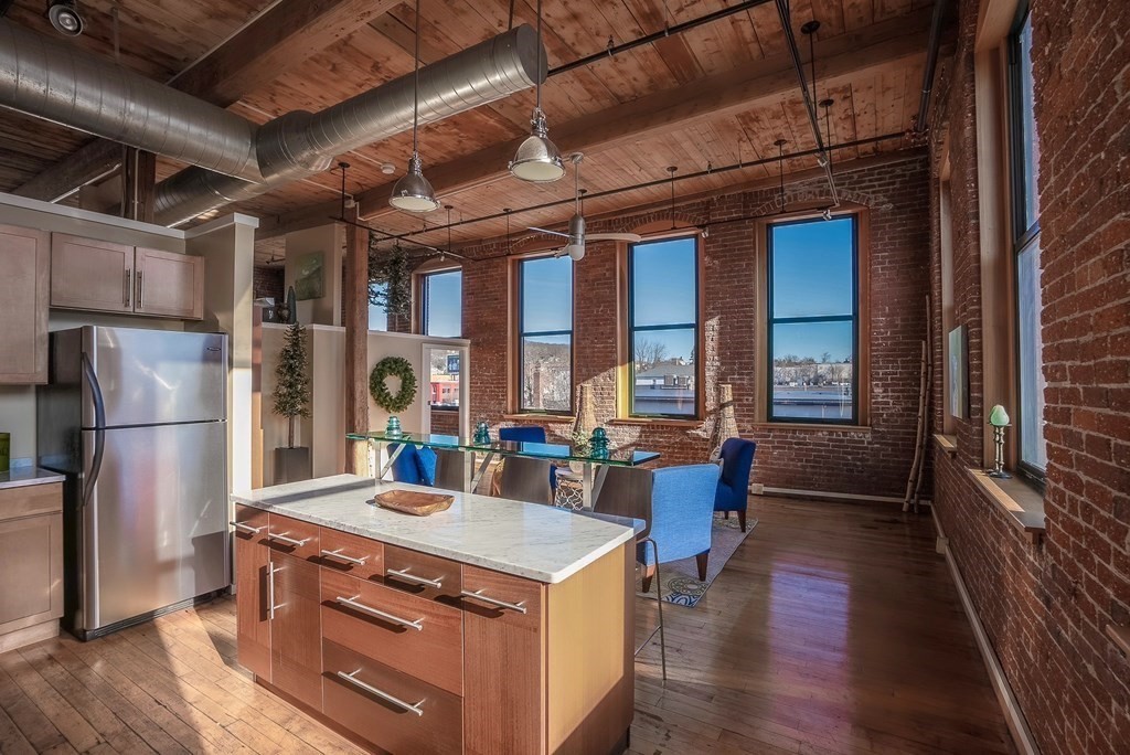 1 Envelope Terrace, Unit 301 Worcester, MA 01604 - Photo 17 of 30