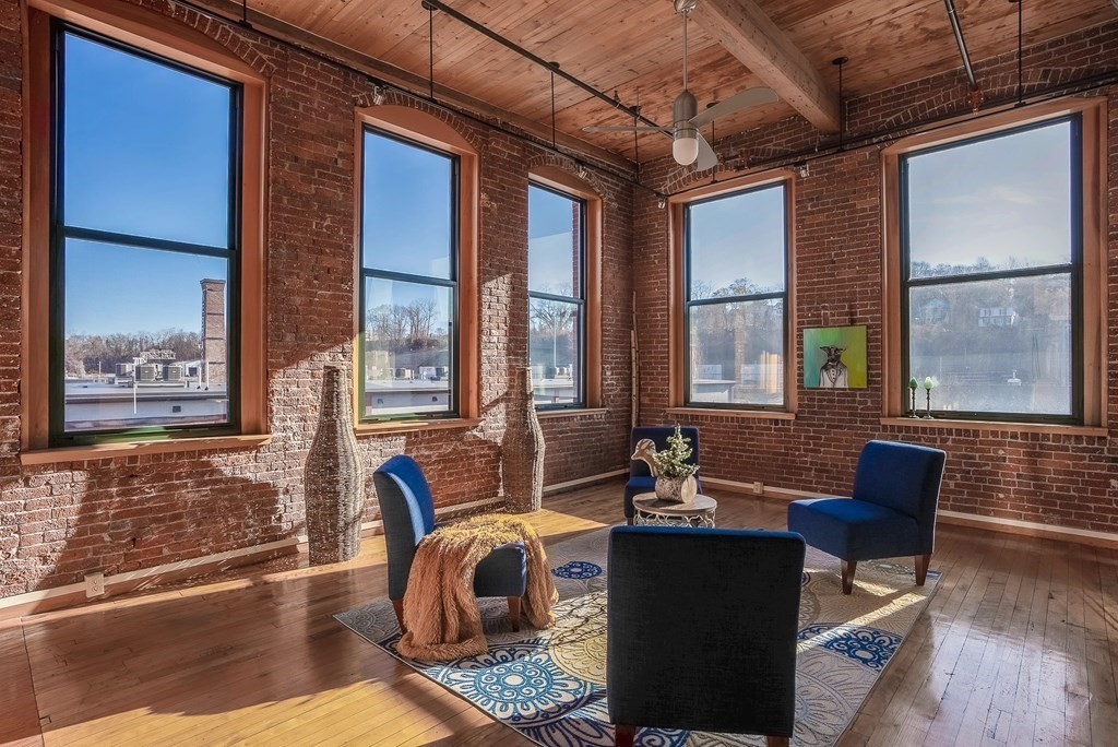 1 Envelope Terrace, Unit 301 Worcester, MA 01604 - Photo 2 of 30