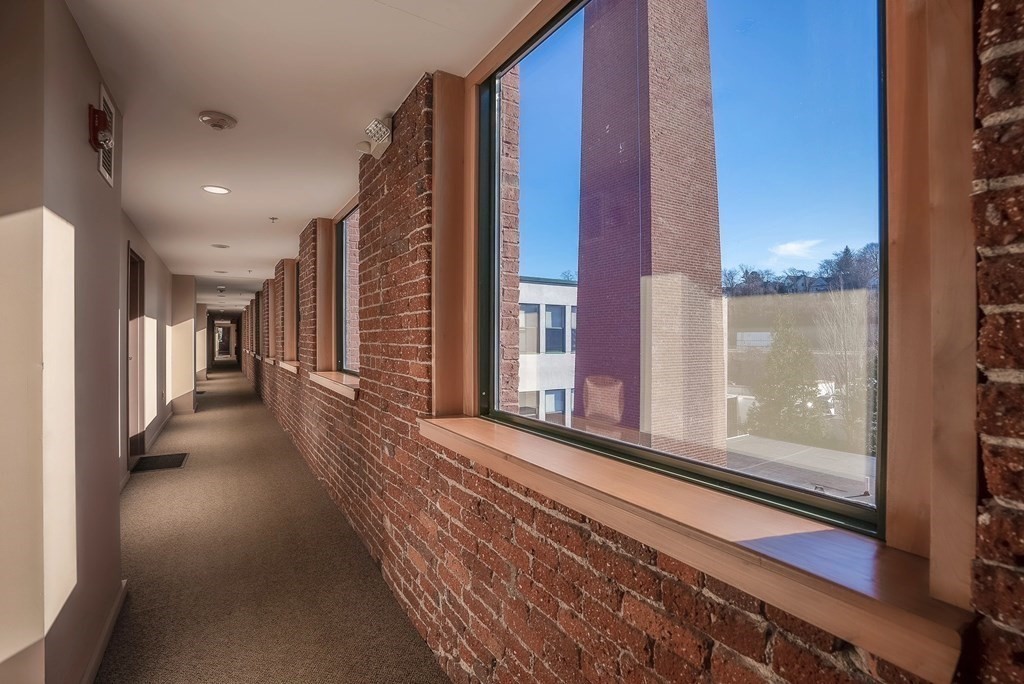 1 Envelope Terrace, Unit 301 Worcester, MA 01604 - Photo 26 of 30