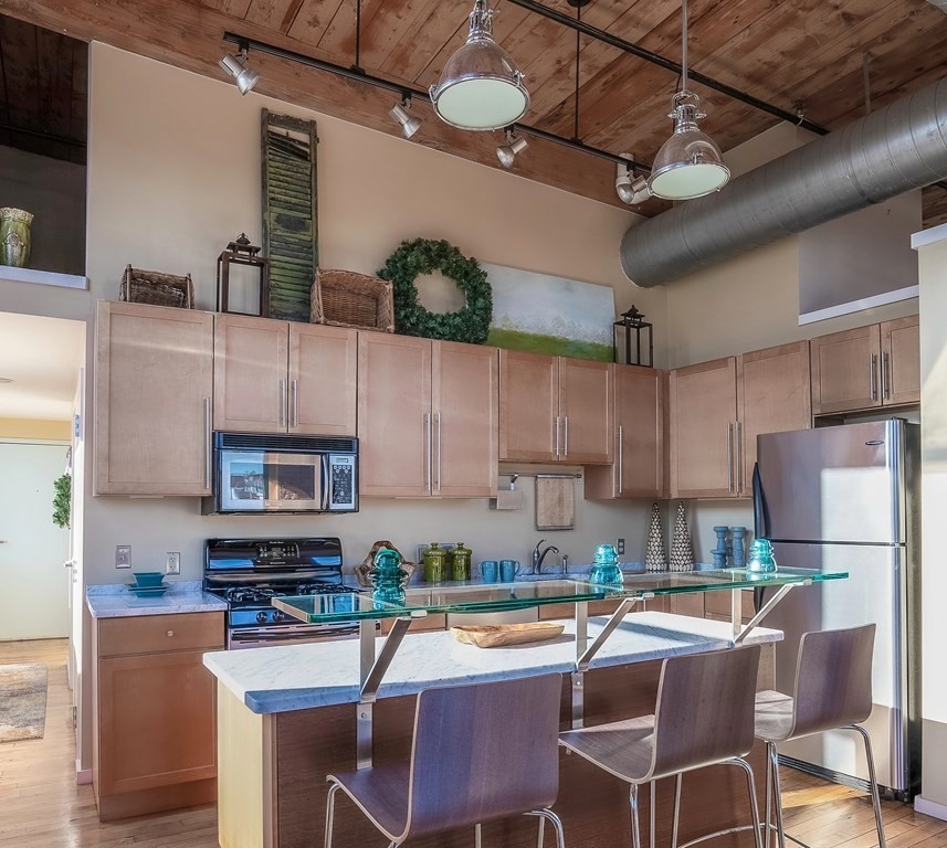 1 Envelope Terrace, Unit 301 Worcester, MA 01604 - Photo 3 of 30