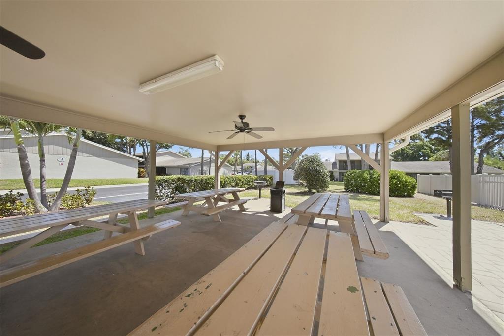 2131 Ridge Road South, Unit 105 Largo, FL 33778 - Photo 28 of 41