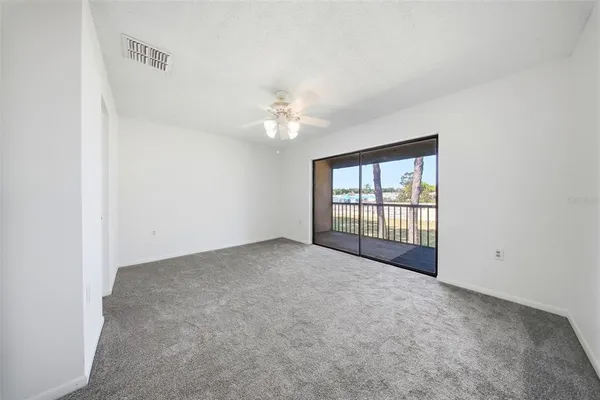 $1,850 | 2131 Ridge Road South, Unit 105, Largo, FL 33778