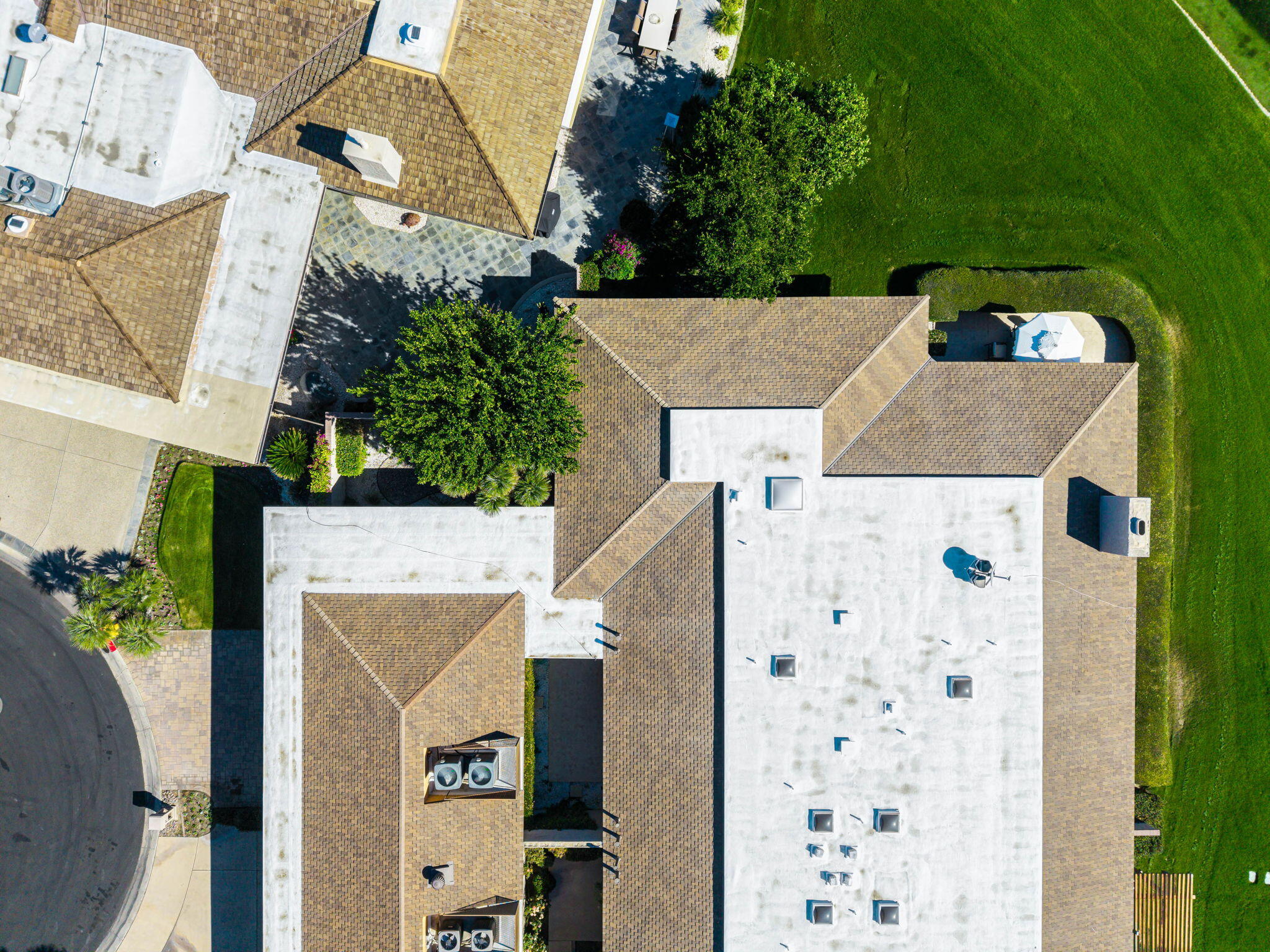 9 Rutgers Court Rancho Mirage, CA 92270 - Photo 6 of 53 aerial view of a house with a yard