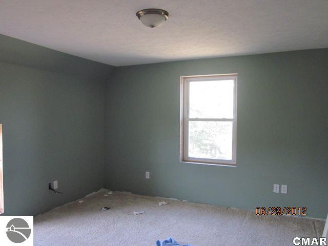 8531 West Tyler Road Sumner, MI 48889 - Photo 7 of 16 1768840-6.JPG