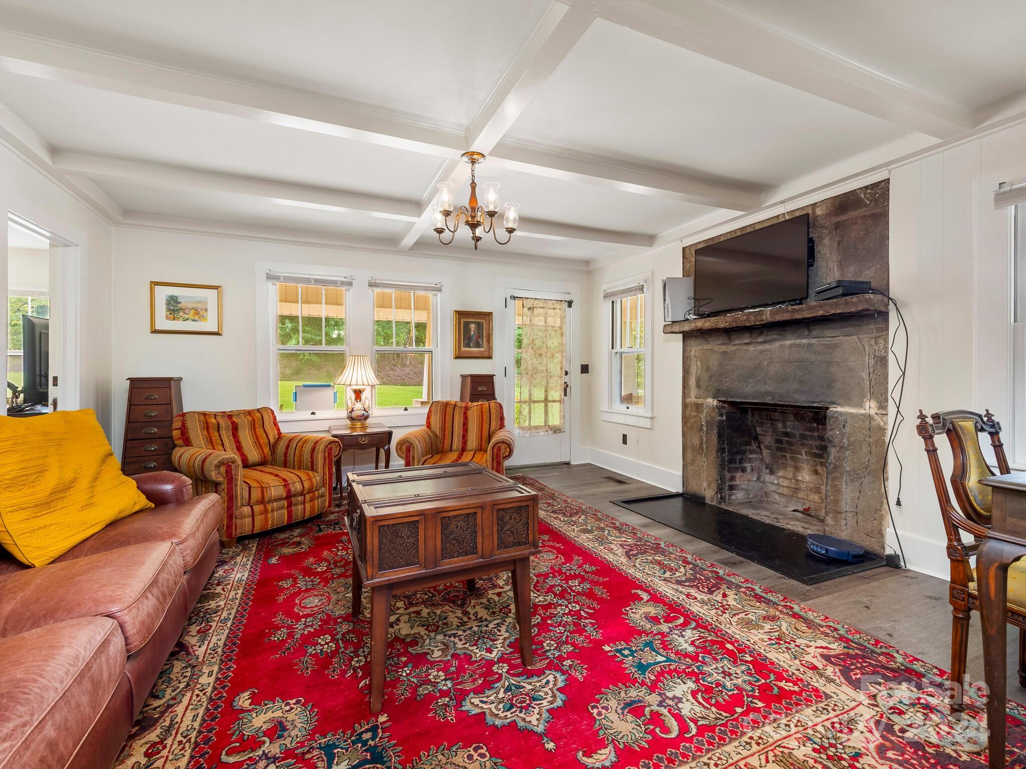 2134 Lynn Road Columbus, NC 28722 - Photo 13 of 28 Gallery Image 13