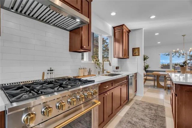 $2,295,000 | 869 Cumberland Road, Glendale, CA 91202