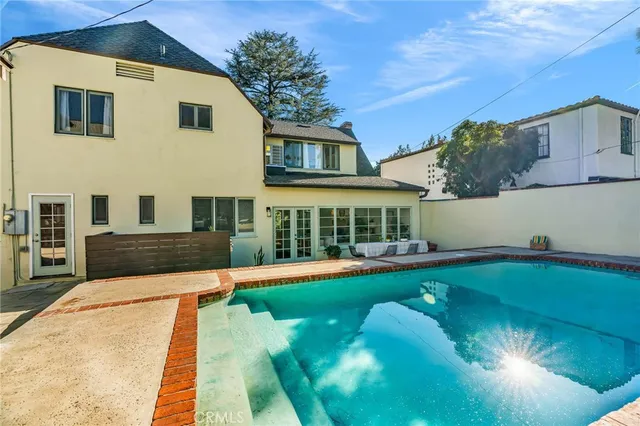 $2,295,000 | 869 Cumberland Road, Glendale, CA 91202