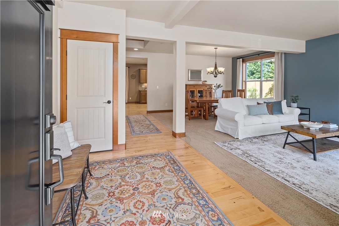 23530 2nd Avenue Southeast Bothell, WA 98021 - Photo 4 of 39