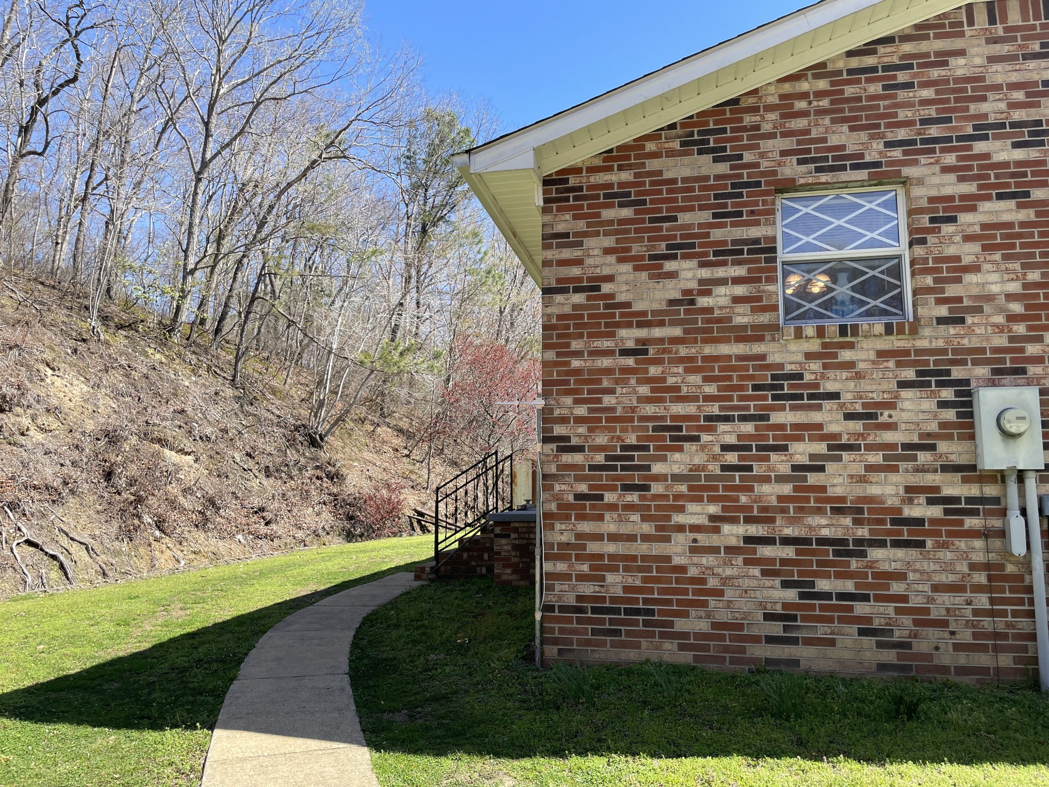 4495 New Hope Road Big Sandy, TN 38221 - Photo 4 of 12 Gallery Image 4