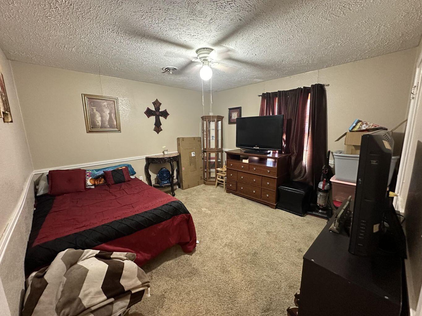 1007 Xenia Street Plainview, TX 79072 - Photo 9 of 14 9