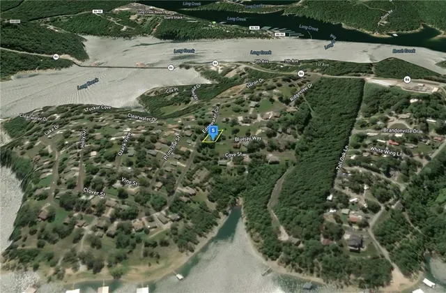 $82,999 | 205 Bluejay Way, Ridgedale, MO 65739