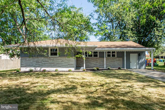 $499,999 | 301 Juniper Drive, Cherry Hill, NJ 08003