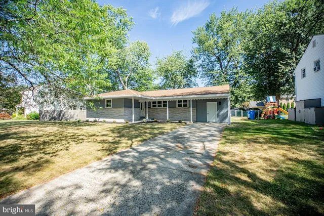 $499,999 | 301 Juniper Drive, Cherry Hill, NJ 08003