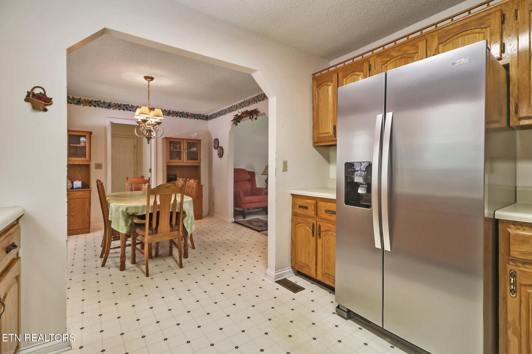 2162 Spruce Loop Crossville, TN 38555 - Photo 13 of 25 a dining room well furnished