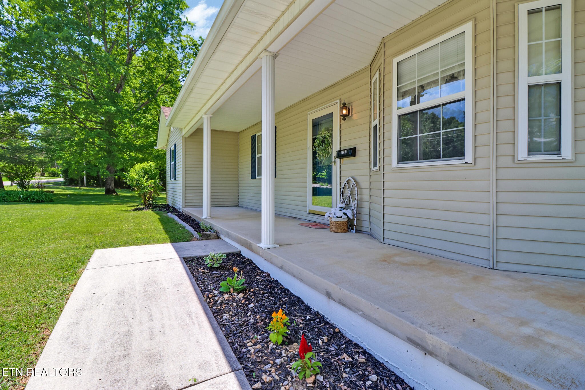 2162 Spruce Loop Crossville, TN 38555 - Photo 3 of 25 a view of a back yard of the house