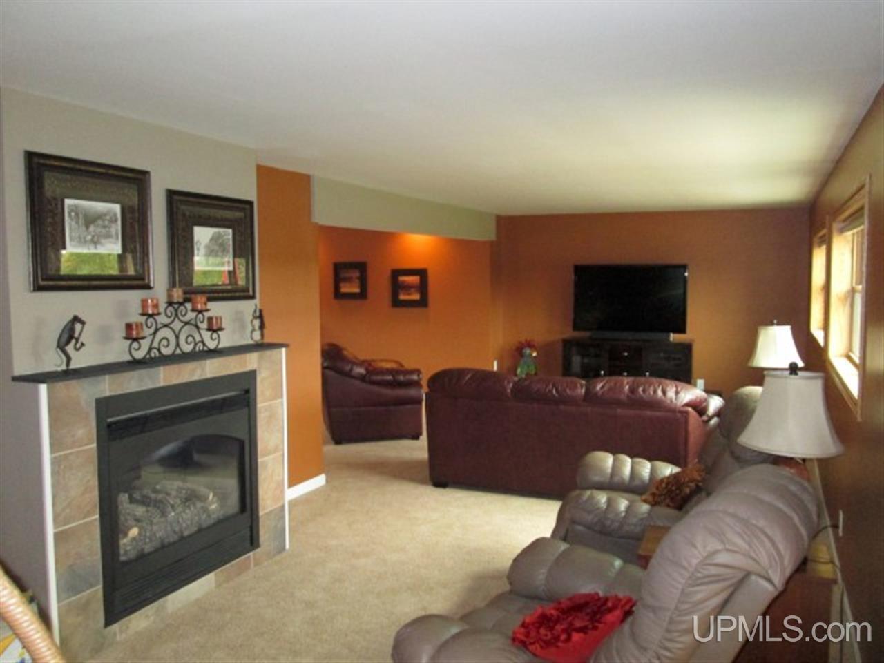 20392 Summit Road Lanse, MI 49946 - Photo 7 of 28 Gallery Image 7